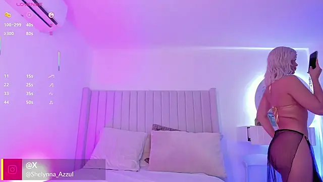 Shelynna azzul online show from 17, 10, 2025