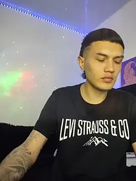 Tifanny Sweett online show from 21, 11, 2025