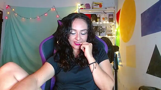 Snapshot of Kaory_32 chatting on 2, 7, 2026 Kaory 32 online show from 2, 7, 2026