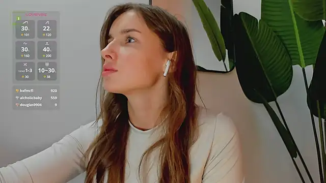 Snapshot of Whitney_Svonn chatting on 17, 12, 2024 Whitney Svonn online show from 17, 12, 2024