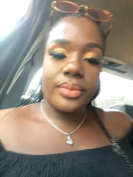 NissyxSawee online show from 19, 10, 2025