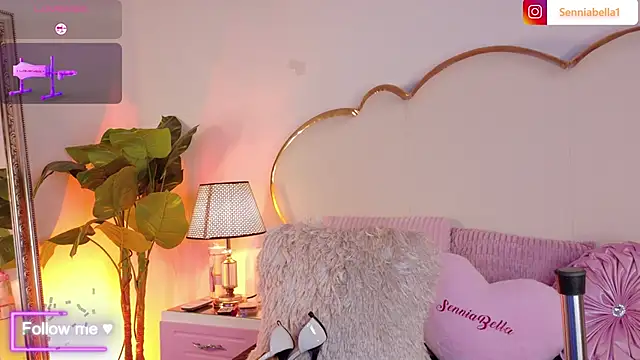 SenniaBella online show from 2, 4, 2026