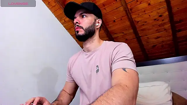 Snapshot of Tom_Bailey chatting on 7, 2, 2026 Tom Bailey online show from 7, 2, 2026