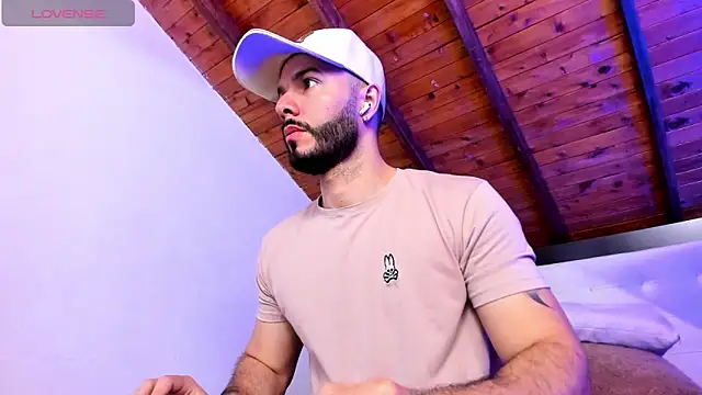 Snapshot of Tom_Bailey chatting on 14, 2, 2026 Tom Bailey online show from 14, 2, 2026