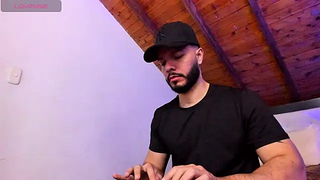 Snapshot of Tom_Bailey chatting on 27, 2, 2026 Tom Bailey online show from 27, 2, 2026