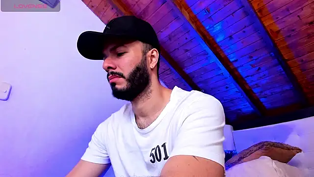 Tom Bailey online show from 12, 4, 2026