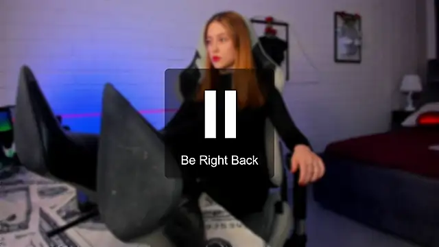 Snapshot of LolaLemona chatting on 24, 2, 2025 LolaLemona online show from 24, 2, 2025