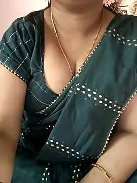 cuteyqueen online show from 25, 2, 2025