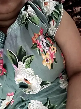 cuteyqueen online show from 23, 3, 2025