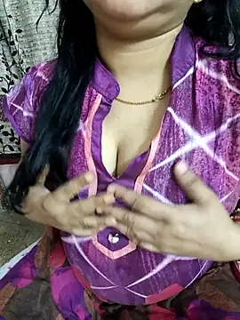 cuteyqueen online show from 6, 4, 2026