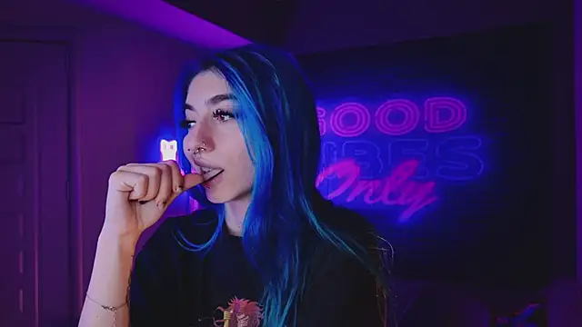 AriaVoss online show from 11, 2, 2025