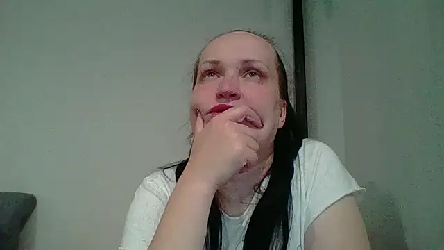  squirty cum lady  online show from 3, 10, 2025