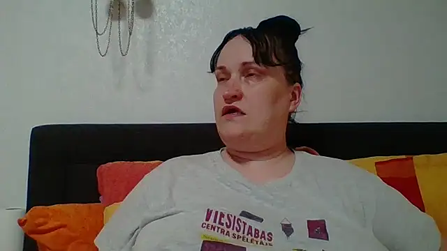Snapshot of _squirty_cum_lady_ chatting on 17, 6, 2026 squirty cum lady online show from 17, 6, 2026