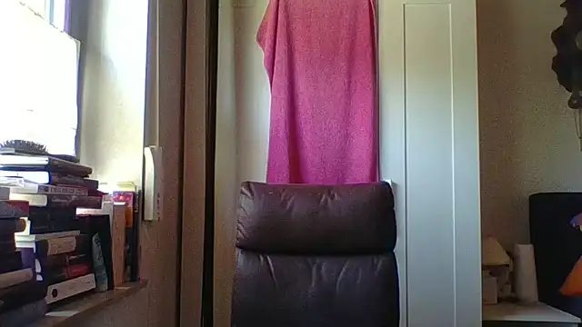Snapshot of _squirty_cum_lady_ chatting on 18, 6, 2026 squirty cum lady online show from 18, 6, 2026