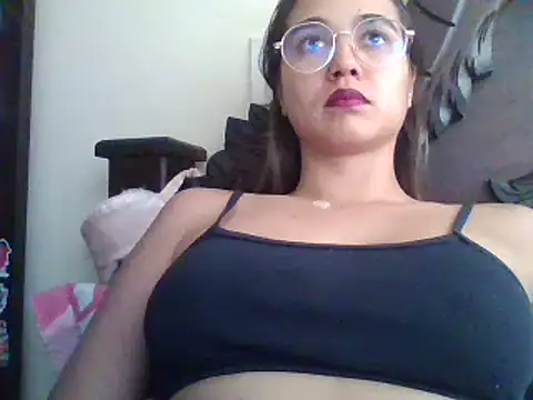 trianabell online show from 21, 3, 2025