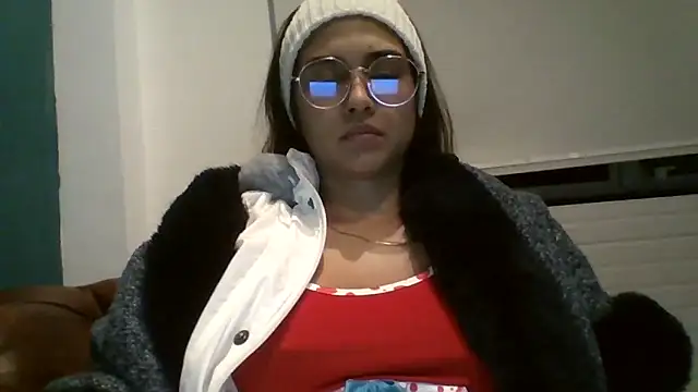 trianabell online show from 1, 12, 2025