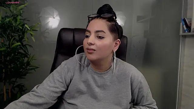 BustyAllyy online show from 19, 3, 2025