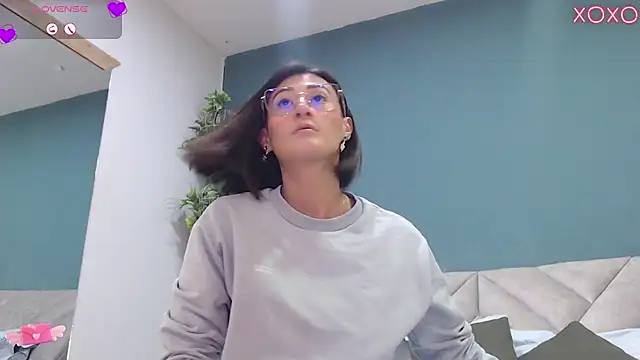 SharisWillian online show from 23, 9, 2025