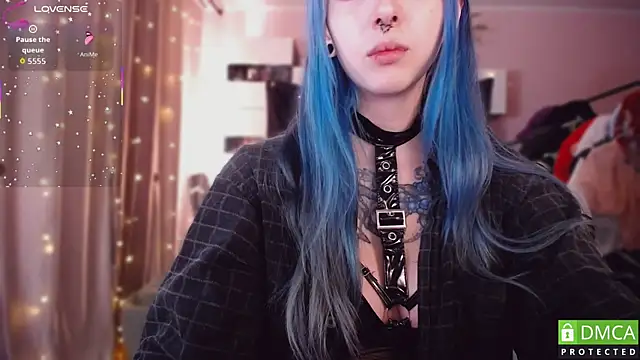 JustMeowGirl online show from 19, 1, 2026