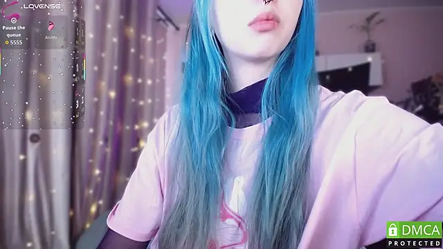 JustMeowGirl online show from 9, 2, 2026