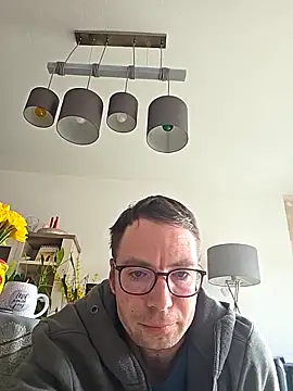 Snapshot of Schnubby1 chatting on 28, 2, 2026 Schnubby1 online show from 28, 2, 2026