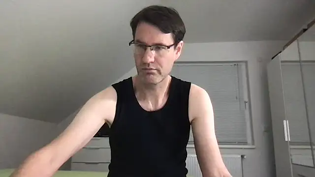 zxzx cam1 online show from 5, 10, 2025