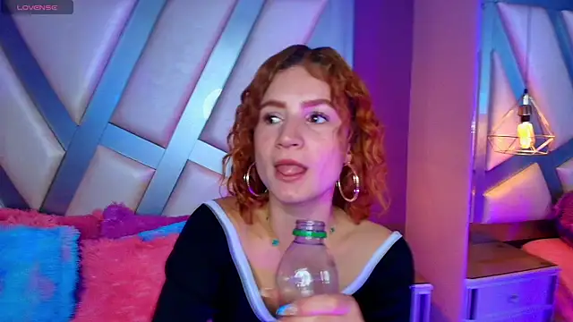 AdelaineBest online show from 20, 12, 2025