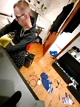 0815lukas2024 online show from 4, 1, 2025