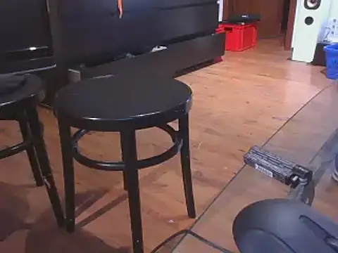 0815lukas2024 online show from 8, 1, 2025