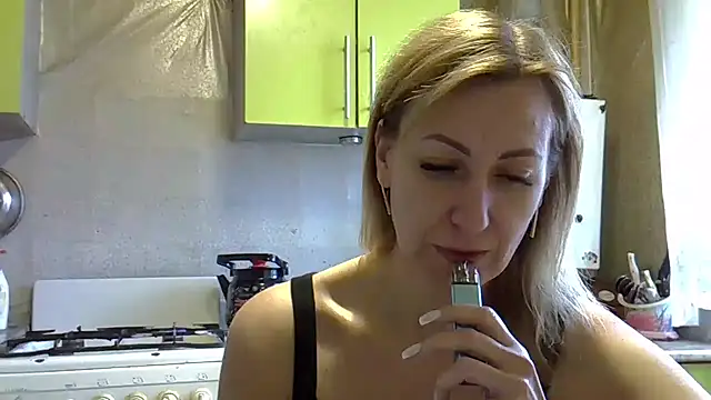 AshleyXHoney online show from 6, 12, 2024