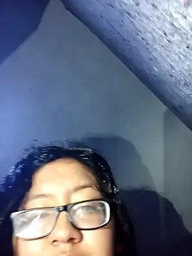 Snapshot of ladygmusic chatting on 16, 9, 2025 ladygmusic online show from 16, 9, 2025