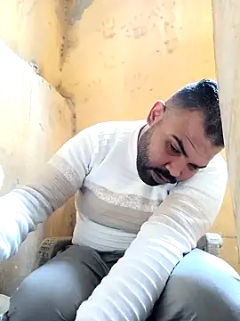 Snapshot of ListedLoin chatting on 28, 1, 2025 ListedLoin online show from 28, 1, 2025