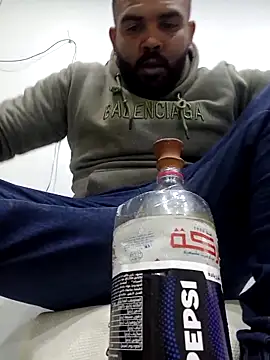 Snapshot of ListedLoin chatting on 21, 2, 2025 ListedLoin online show from 21, 2, 2025