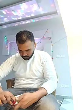 Snapshot of ListedLoin chatting on 9, 3, 2025 ListedLoin online show from 9, 3, 2025