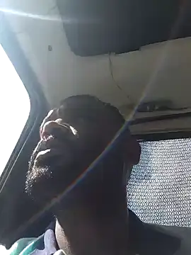 Snapshot of ListedLoin chatting on 8, 10, 2025 ListedLoin online show from 8, 10, 2025