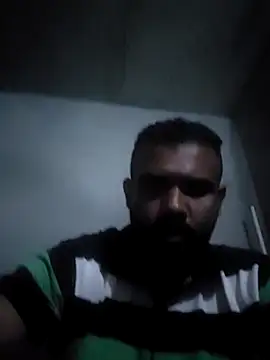 Snapshot of ListedLoin chatting on 11, 10, 2025 ListedLoin online show from 11, 10, 2025