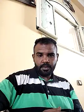 Snapshot of ListedLoin chatting on 12, 10, 2025 ListedLoin online show from 12, 10, 2025