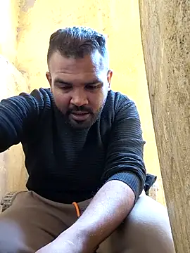 ListedLoin online show from 5, 4, 2026