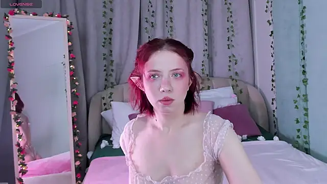 Love is Lola online show from 8, 2, 2025