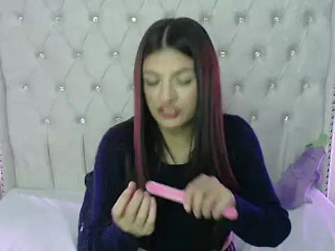 Abril Squirt online show from 11, 2, 2025