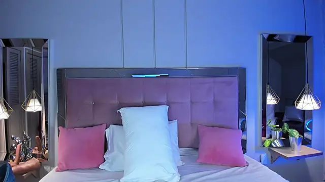 MelissaKarterrs online show from 24, 11, 2025