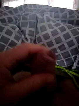 Snapshot of Singlepennis chatting on 15, 9, 2025 Singlepennis online show from 15, 9, 2025