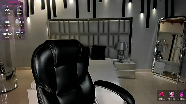 HannaConnor  online show from 13, 3, 2026