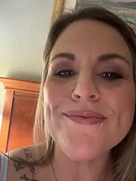 misssWet online show from 25, 2, 2026