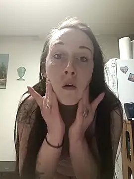 PhatAss Kummmilla online show from 7, 3, 2025