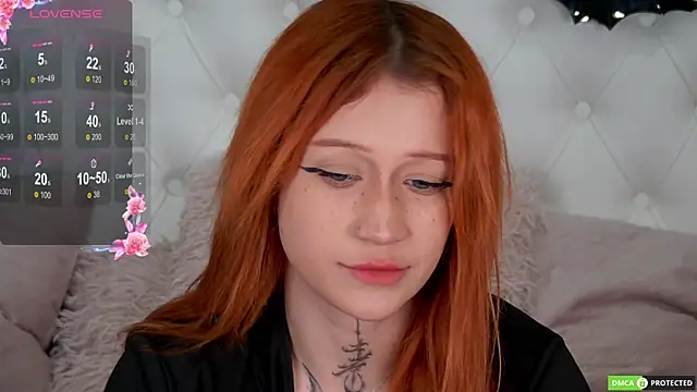 Snapshot of Eva_Cramer chatting on 14, 10, 2025 Eva Cramer online show from 14, 10, 2025