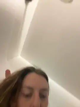 Snapshot of jungleangel chatting on 28, 2, 2025 jungleangel online show from 28, 2, 2025