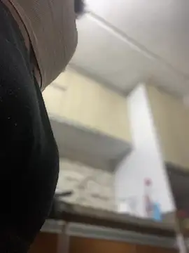 Salome golvert online show from 17, 1, 2025