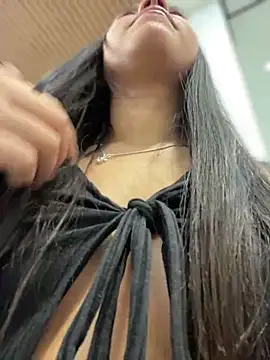 Salome golvert online show from 31, 1, 2025