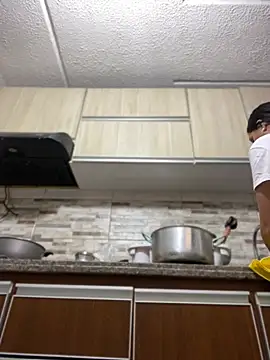 Salome golvert online show from 18, 3, 2025